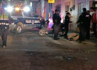 Cajero desarma y golpea a asaltante tras intento de robo en tienda del Centro de San Juan del Río; Se viraliza este hecho
