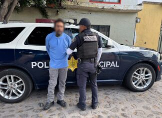 Detienen a sujeto apodado «Pantera» por presunta violencia familiar en San Pedrito Peñuelas