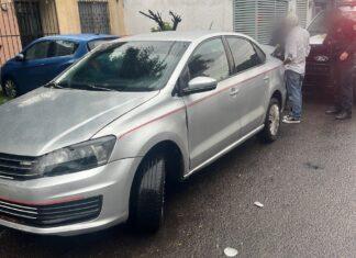 Detienen a sujeto por resistencia y desacato tras persecución de vehículo sospechoso en Lomas de San Pedrito Peñuelas