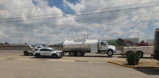 Chofer de pipa muere por infarto al conducir en la San Luis – Querétaro