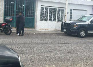 Triste noticia reciben amigos y familiares de «El Güero», conocido así por ellos, al perder la vida en San Juan del Río.