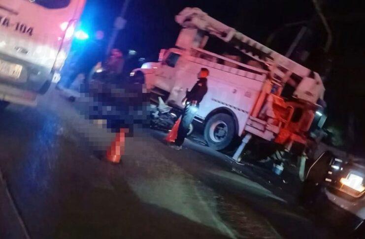 Fallece motociclista al impactarse contra un camión en Tula