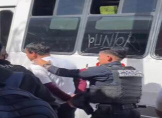 Detienen a sujeto por presunto acoso a adolecente a bordo de camión de transporte público ruta 43 en San Juan del Río