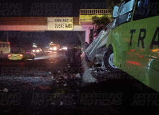 Camión de transporte de personal sufre accidente sobre la carretera Toluca-Palmillas a la altura de San Sebastián de las Barrancas
